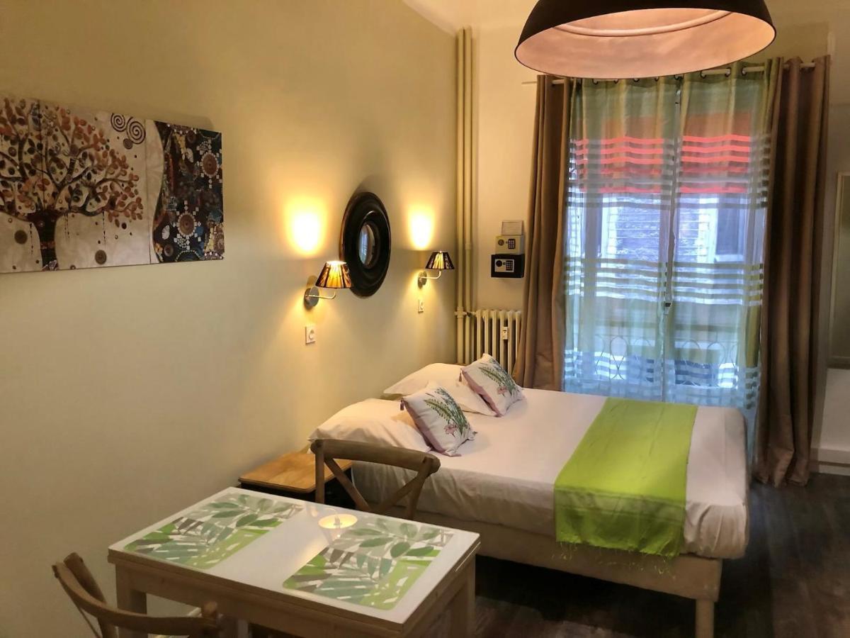 نيس Azur City Hotel المظهر الخارجي الصورة