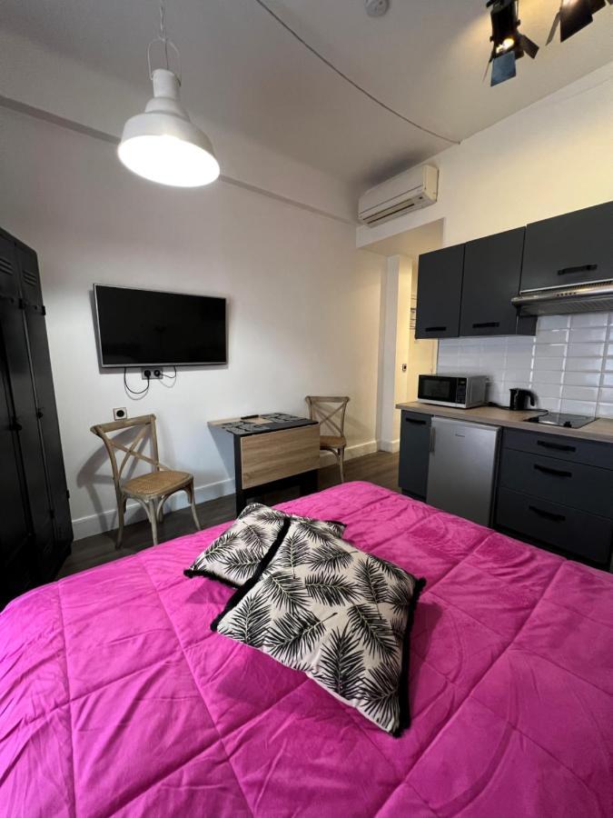 نيس Azur City Hotel المظهر الخارجي الصورة