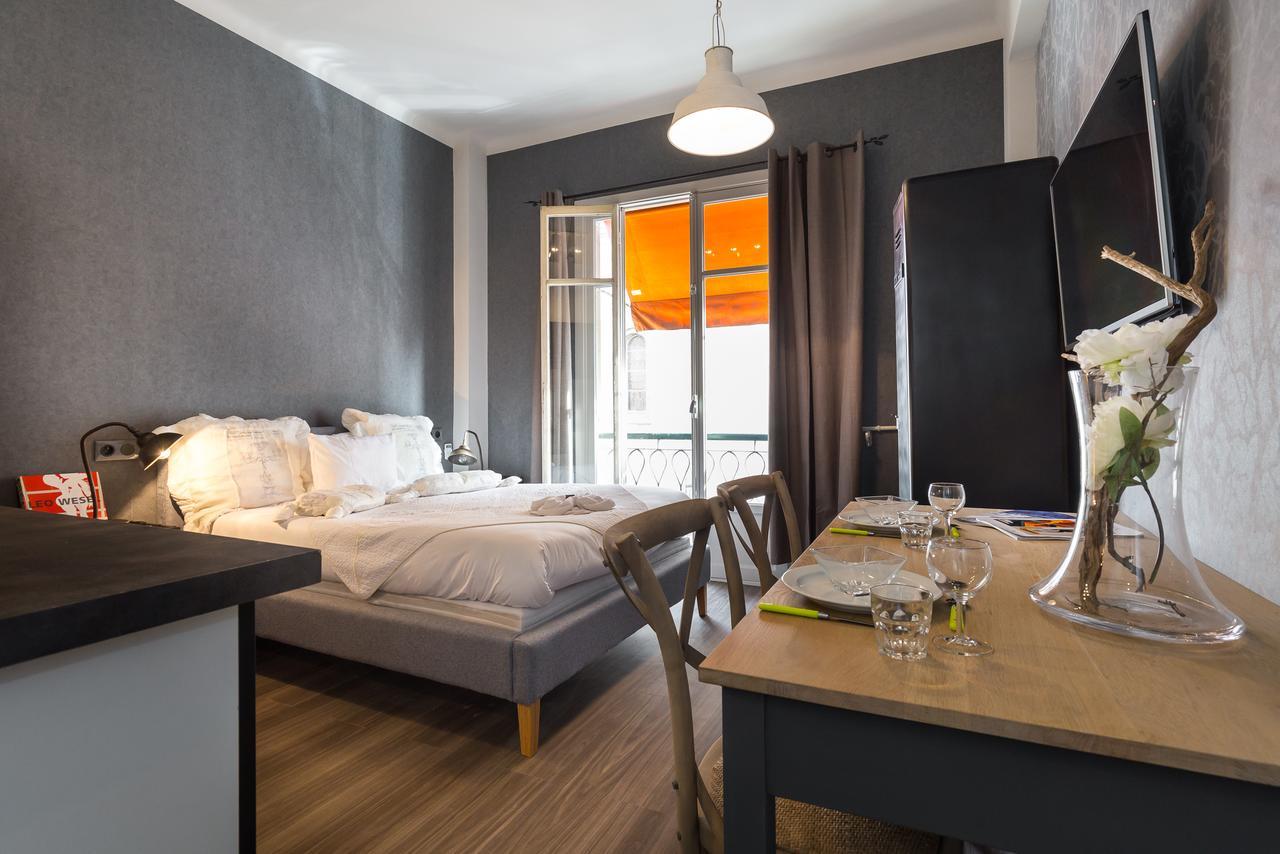 نيس Azur City Hotel المظهر الخارجي الصورة